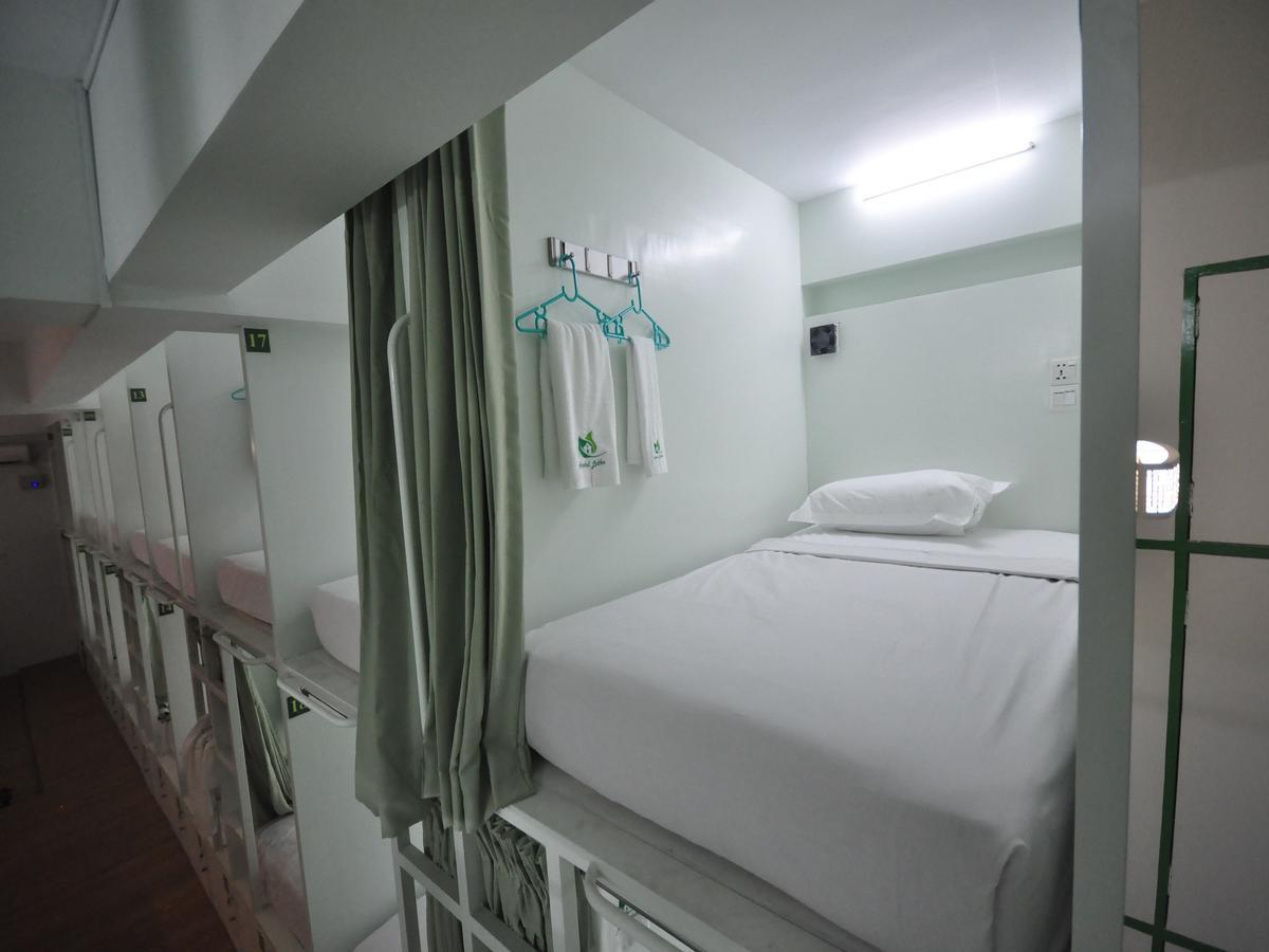 Hostel Latha Yangón Exterior foto